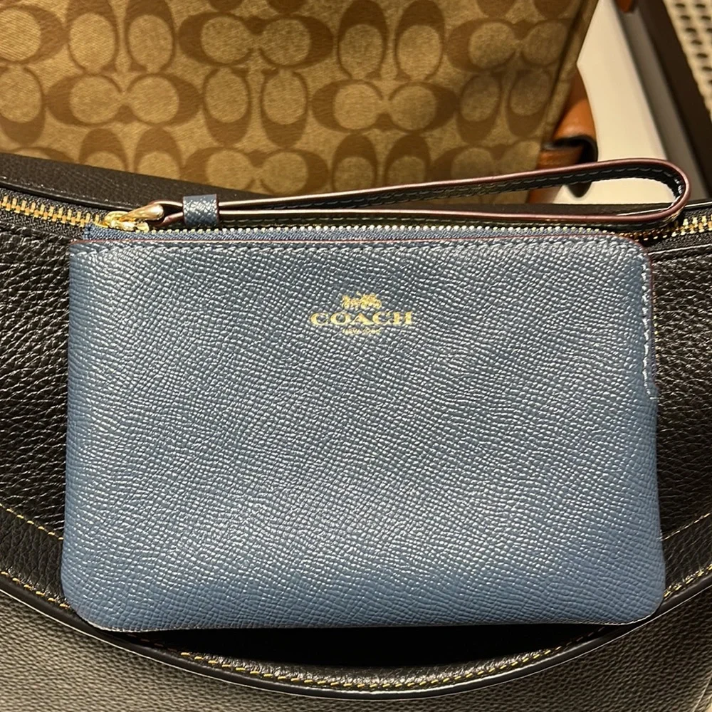 Coach Corner Zip Wristlet IM/Denim - Picture 16 of 16